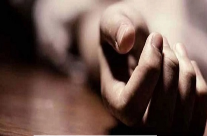 প্রেমিকাকে হত্যা করে প্রেমিকের আত্মহত্যা